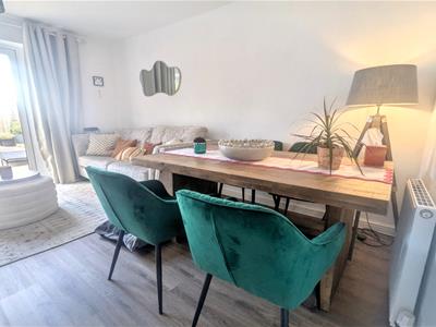 Lounge & Dining Room
